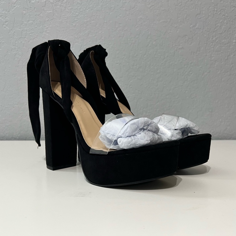 WILD DIVA Lounge Platform Heels